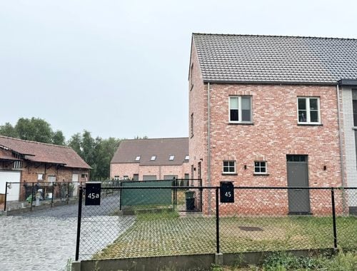                                         Maison à louer à Kalken, € 1.350
