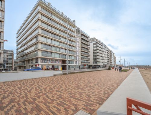                                         Appartement te koop in Wenduine, € 339.000
