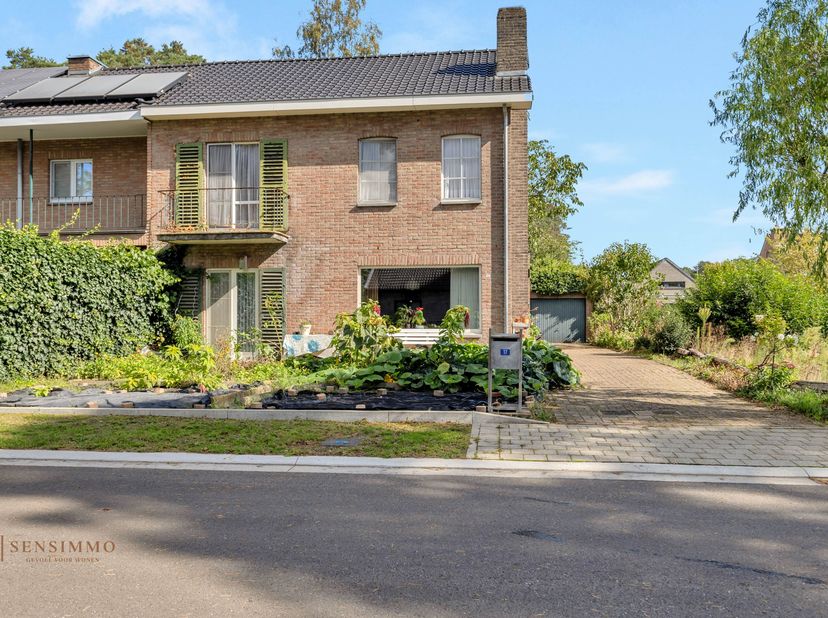 Huis te koop in Resedastraat 17,
                    3630 Mechelen-aan-de-Maas