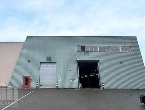                                         Bedrijfsgebouw te huur in Zaventem, € 7.855
