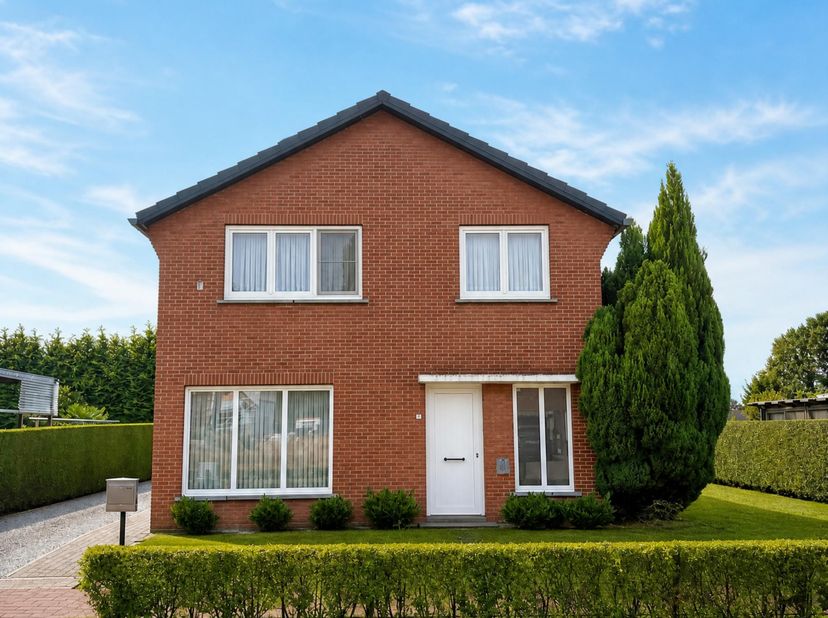 Huis te koop in Jos Verlindenstraat 74,
                    3910 Sint-Huibrechts-Lille