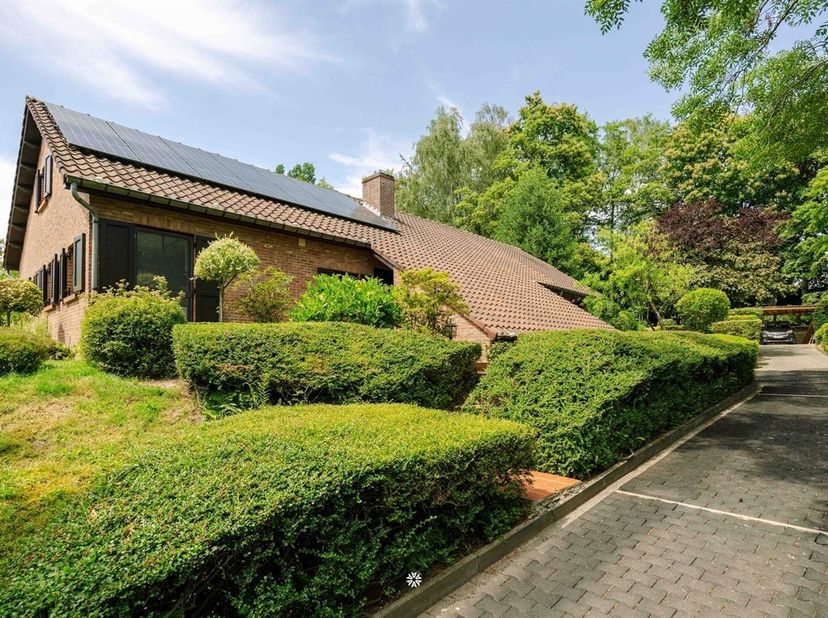 Maison à vendre à Burgemeester Achiel Heymanstraat 85,
                    9140 Tielrode