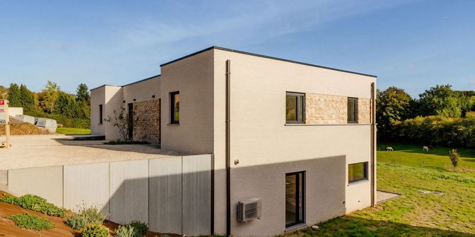 Huis te koop in Rue du Fraichaux 25, 5530 Mont