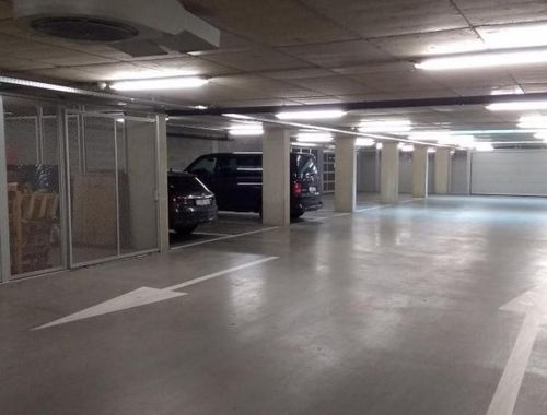                                         Garage à louer à Kessel-Lo, € 98,54

