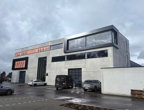                                         Bureaux à vendre à Lichtaart, € 419.070
