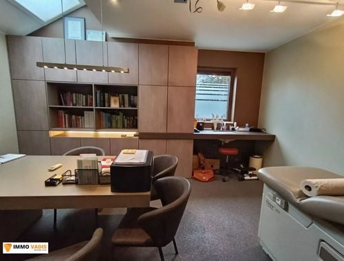                                         Kantoor te huur in Pellenberg, € 2.400
