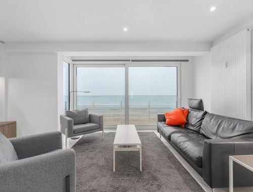                                         Appartement te koop in Sint-Idesbald, € 690.000
