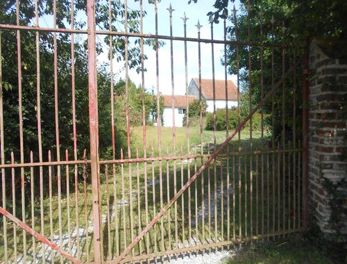                                         Hoeve te koop in Grandrieu, € 300.000
