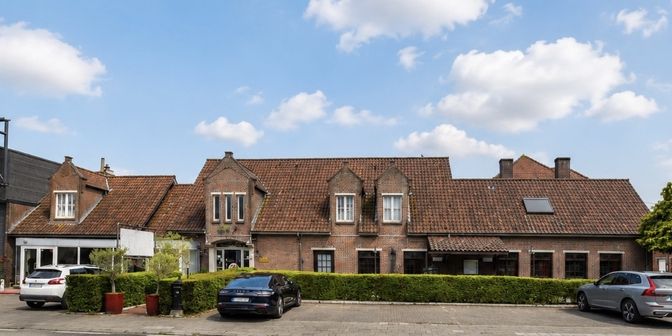 Bien professionnel à vendre à Gentsesteenweg 58-58.A, 9900 Eeklo