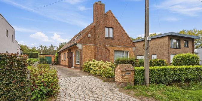 Huis te koop in Sinaaistraat 98, 9160 Lokeren