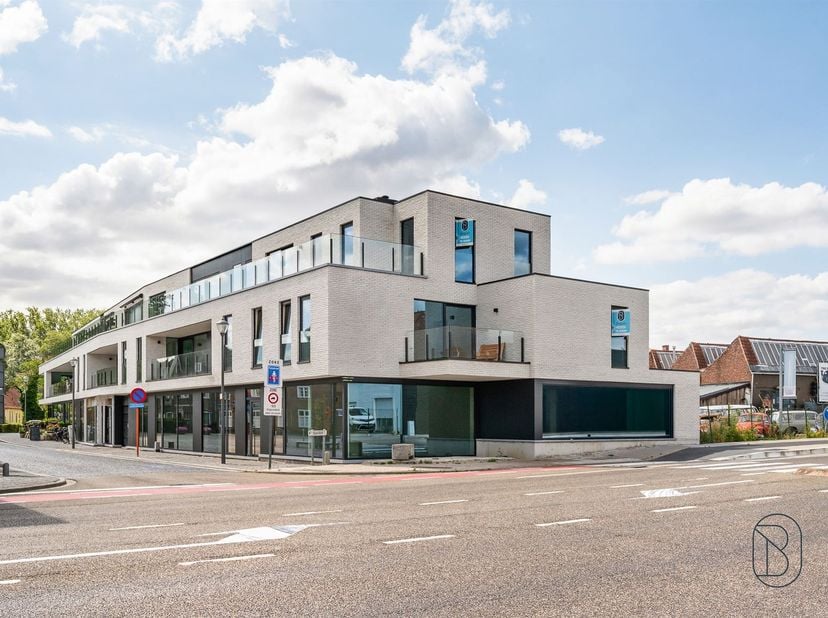 Appartement te koop
                    in 8570 Vichte