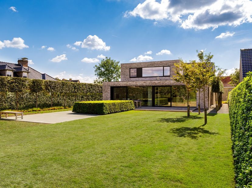 Huis te koop in Provincieweg 64,
                    8470 Gistel