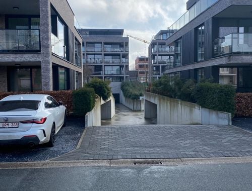                                         Garage à vendre à Mechelen-aan-de-Maas, € 16.000

