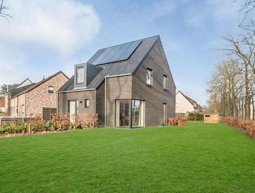                                         Eengezinswoning te koop in Mol, € 439.000
