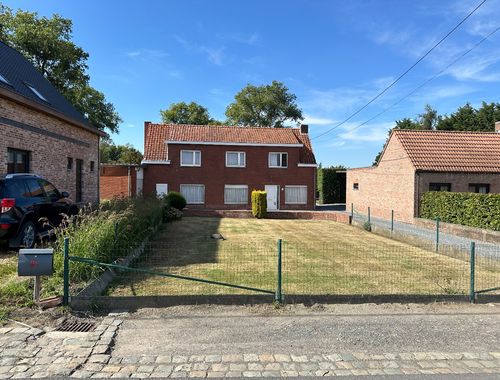                                         Maison à vendre à Ichtegem, € 215.000

