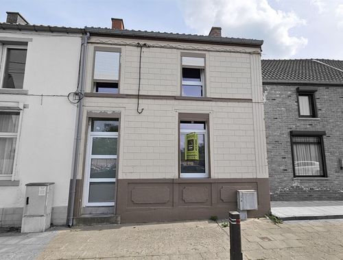                                         Maison unifamiliale à vendre à Dour, € 60.000
