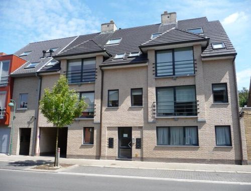                                         Appartement te huur in Sleidinge, € 750
