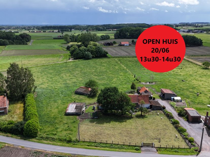 OPEN HUIS ZATERDAG 20/06 van 13.30u tot 14.30u.<br />
<br />
Bent u op zoek naar een landelijke eigendom met ruimte, karakter en potentieel? Dan is de