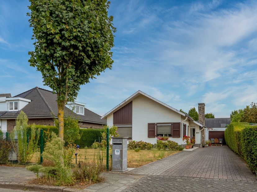 Huis te koop in Meikeverlaan 19,
                    9032 Wondelgem