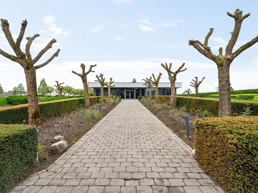 NOUS NE VOUS CONTACTERONS POUR UNE VISITE QUE SI LE LIEN CI-DESSOUS EST REMPLI ENTIÈREMENT ET CORRECTEMENT : https://www.heylenvastgoed.be/huren/kanto