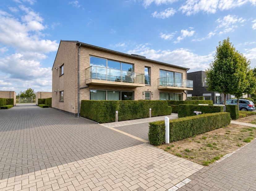Appartement te huur in Schoonstraat 206 bus 0102,
                    9940 Evergem