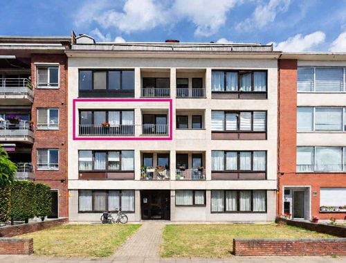                                         Appartement à vendre à Deurne, € 319.000
