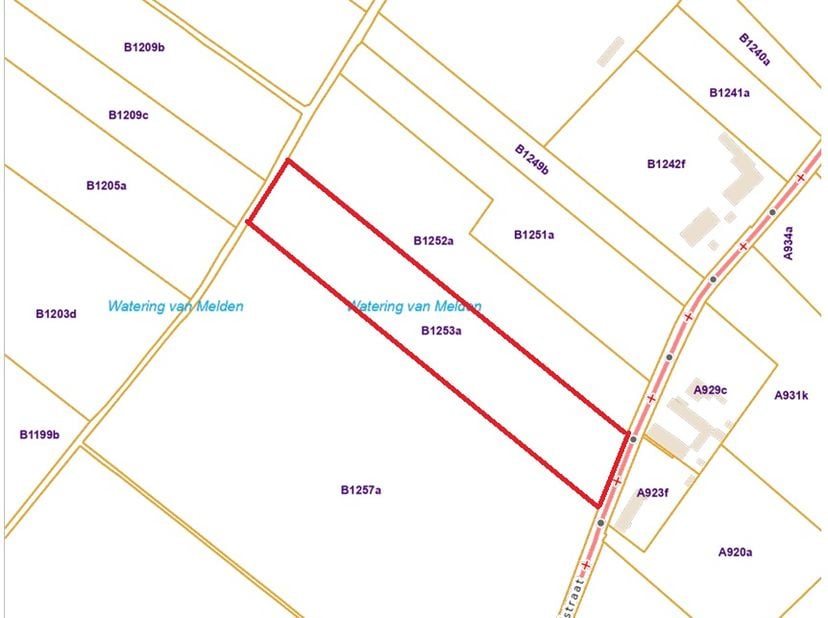 Grond te koop in Neerhofstraat .,
                    9690 Berchem