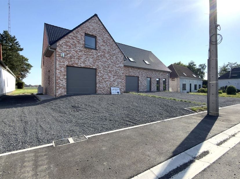 Huis te huur
                    in 7522 Hertain