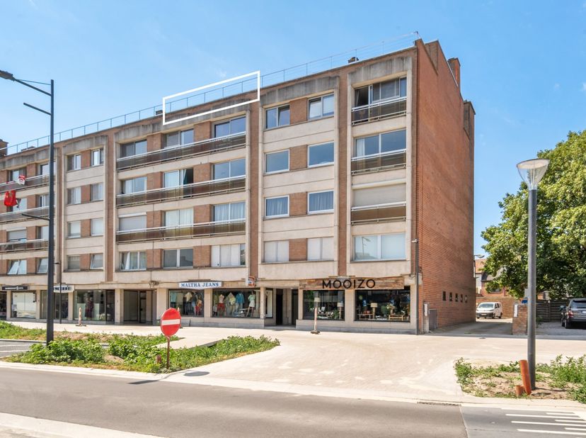 Welkom op de Witte Torenwal 5 bus 15 in Bree.<br />
<br />
Bent u op zoek naar een instapklaar appartement in het centrum van Bree?<br />
Zoekt u een