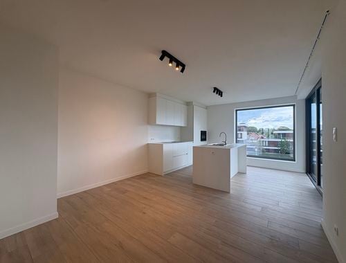                                         Appartement te huur in Zwijnaarde, € 1.165
