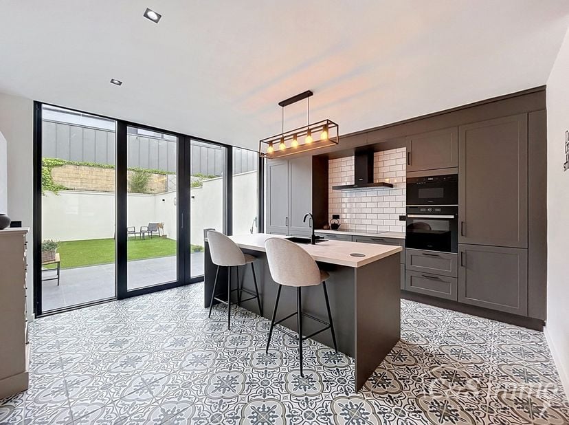 Maison à vendre
                    à 2060 Antwerpen