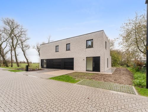                                         Woning te koop in Zarren, € 349.622,14
