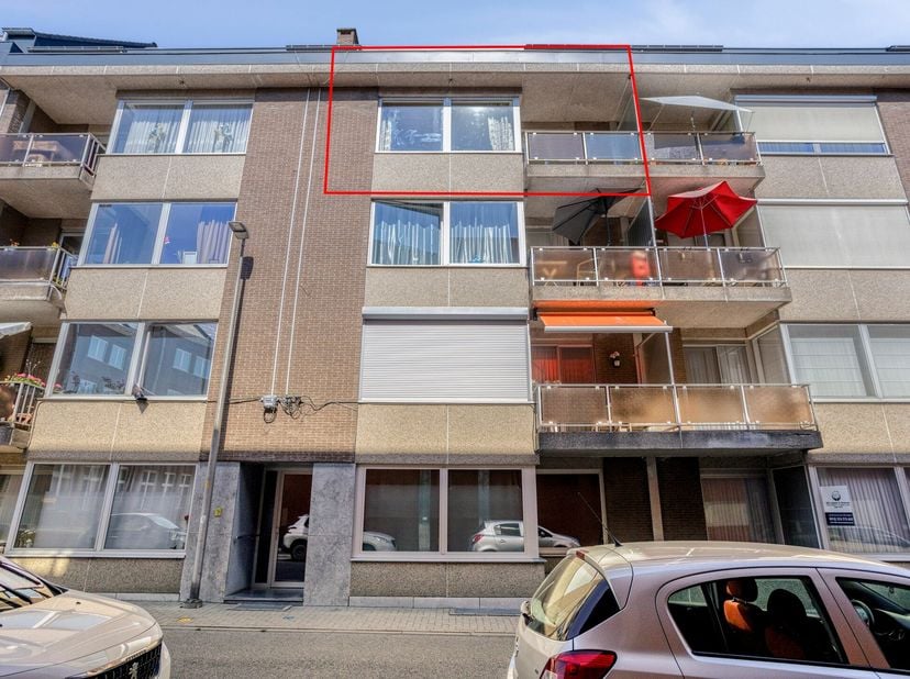 Appartement à vendre à Beukenbergweg 9 boîte 8,
                    3700 Tongeren