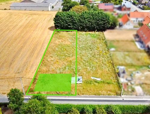                                         Bouwgrond te koop in Amougies, € 179.900
