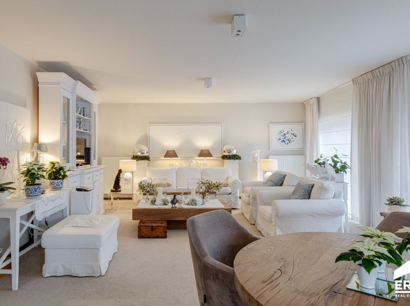 Dit recent gerenoveerd appartement in het centrum van Kermt werd volledig gerenoveerd in 2015 Dankzij de renovatie en het EPC-label B is het energiezu