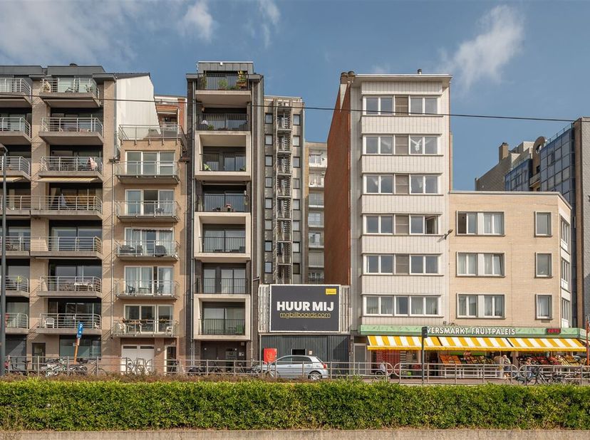 Appartement te koop
                    in 8370 Blankenberge