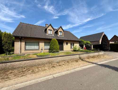                                         Woning te koop in Asper, € 695.000
