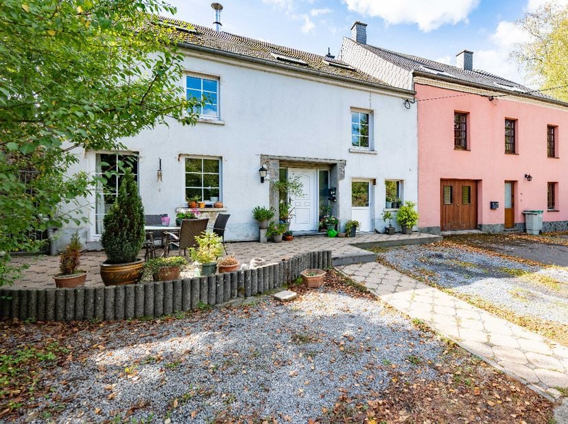 Huis te koop in Rue de la Rivière 33,
                    6724 Marbehan