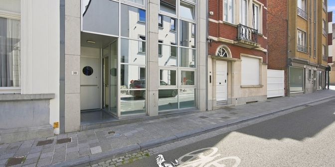 Bedrijfsvastgoed te huur in Onze-Lieve-Vrouwestraat 38 bus 01, 8500 Kortrijk
