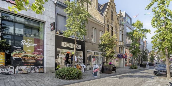 Bedrijfsvastgoed te koop in Ooststraat 138, 8800 Roeselare