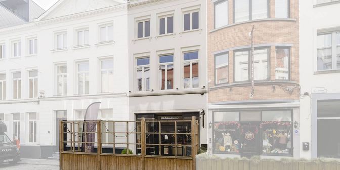 Bien professionnel à vendre à Onze-Lieve-Vrouwestraat 20, 8500 Kortrijk