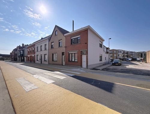                                         Herenwoning te koop in Heist-aan-Zee, € 239.000
