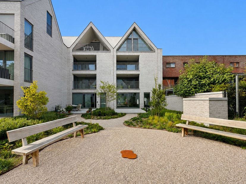 Appartement te koop in Kolenkaai 30 bus 0.3,
                    8000 Brugge