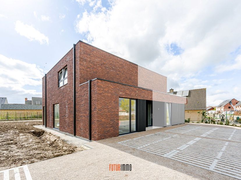 Deze nieuwbouwwoning biedt een sterke combinatie van moderne architectuur, comfort en hoog energie- en woontechnisch niveau in een goed bereikbare, gr