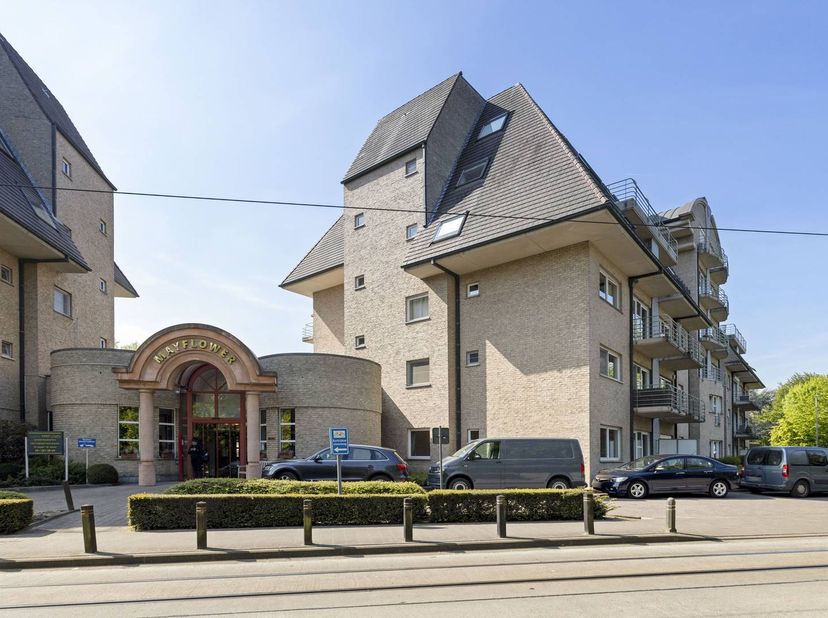 Cet appartement fait partie de la résidence « Mayflower », une résidence de service située à Sint-Denijs-Westrem qui est en train d'être transformée e