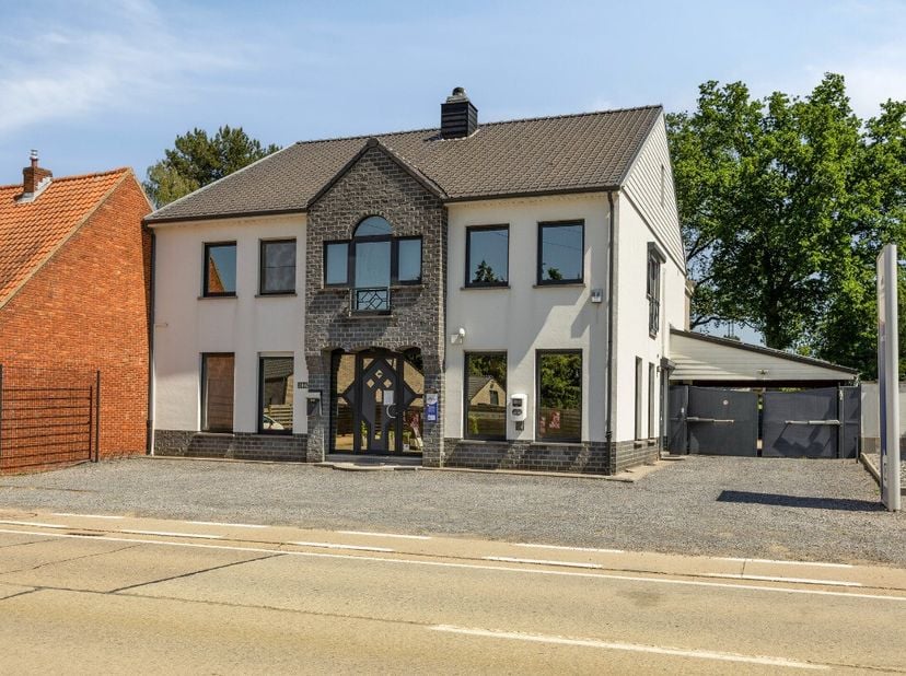Appartement te koop in Beverlosesteenweg 288 bus 1,
                    3583 Paal