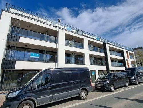                                         Appartement te huur in Sint-Pieters, € 1.075
