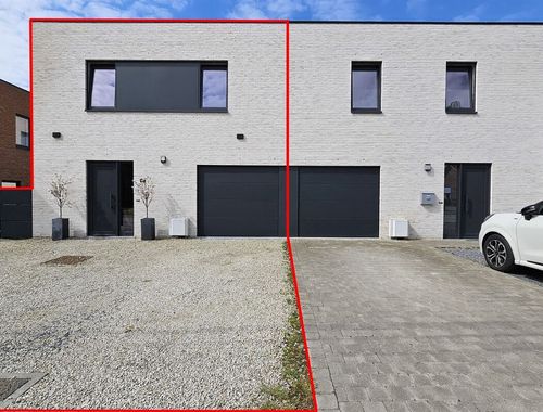                                         Eengezinswoning te koop in Moustier, € 355.000

