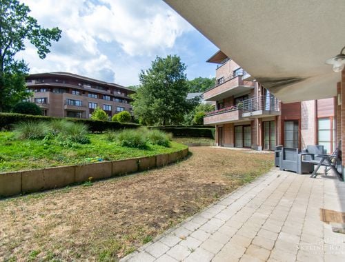                                         Appartement te huur in Oudergem, € 1.700
