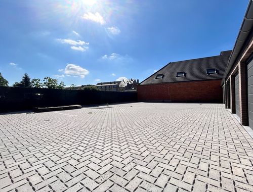                                         Staanplaats te huur in Oostkamp, € 60
